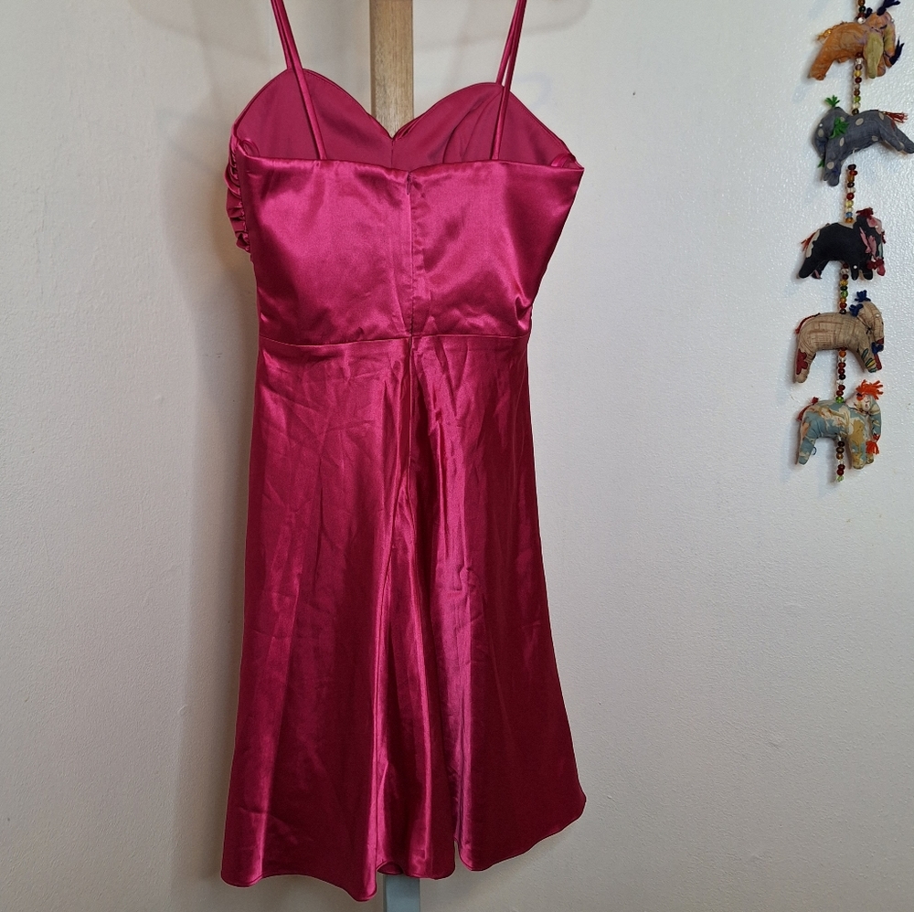 Anny Lee Fuschia Satin Dress - Picture 5 of 6